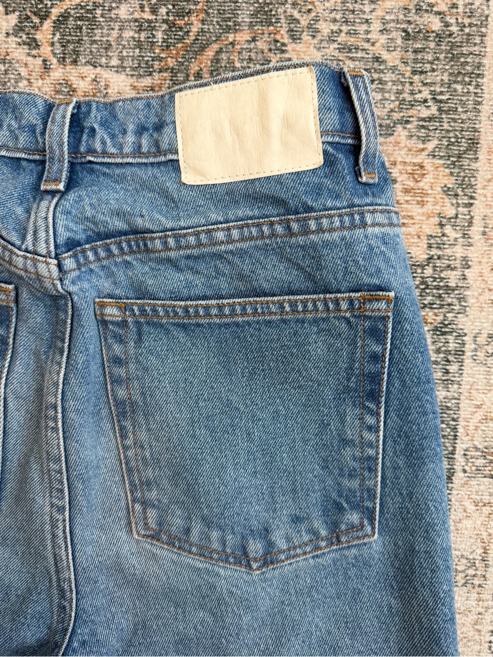 GRLFRND Sara High Rise Straight Jeans in Lenox Hill - Picture 4 of 7